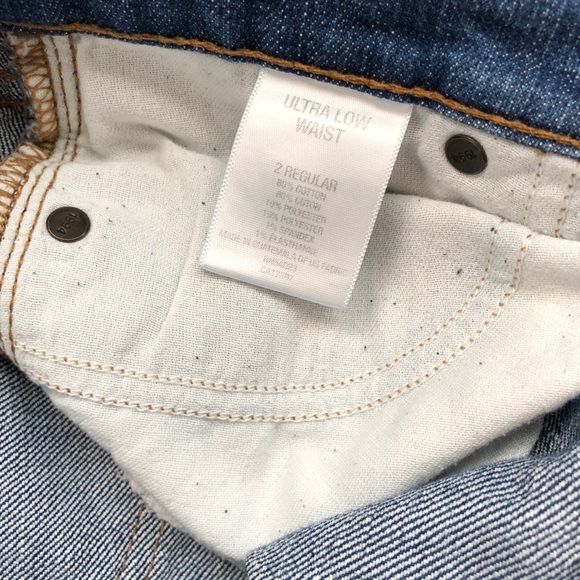 Old Navy Jeans - Picture 6 of 11